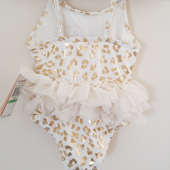 Swimsuit - Picture 2 of 3